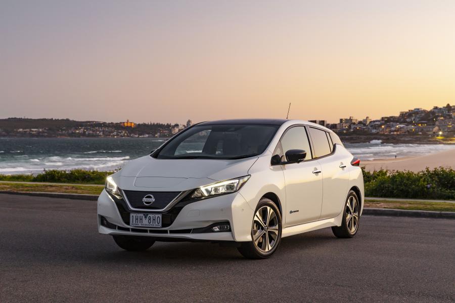  Nissan Leaf 2018 года  (AU) (фото 1 из 46)